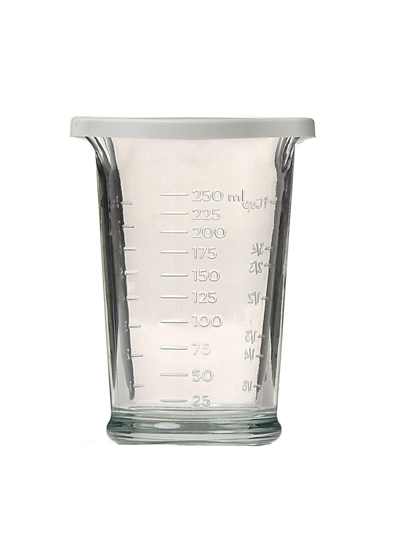 Triple-Pour Measuring Cup with Plastic Lid, 250-ml Q8587