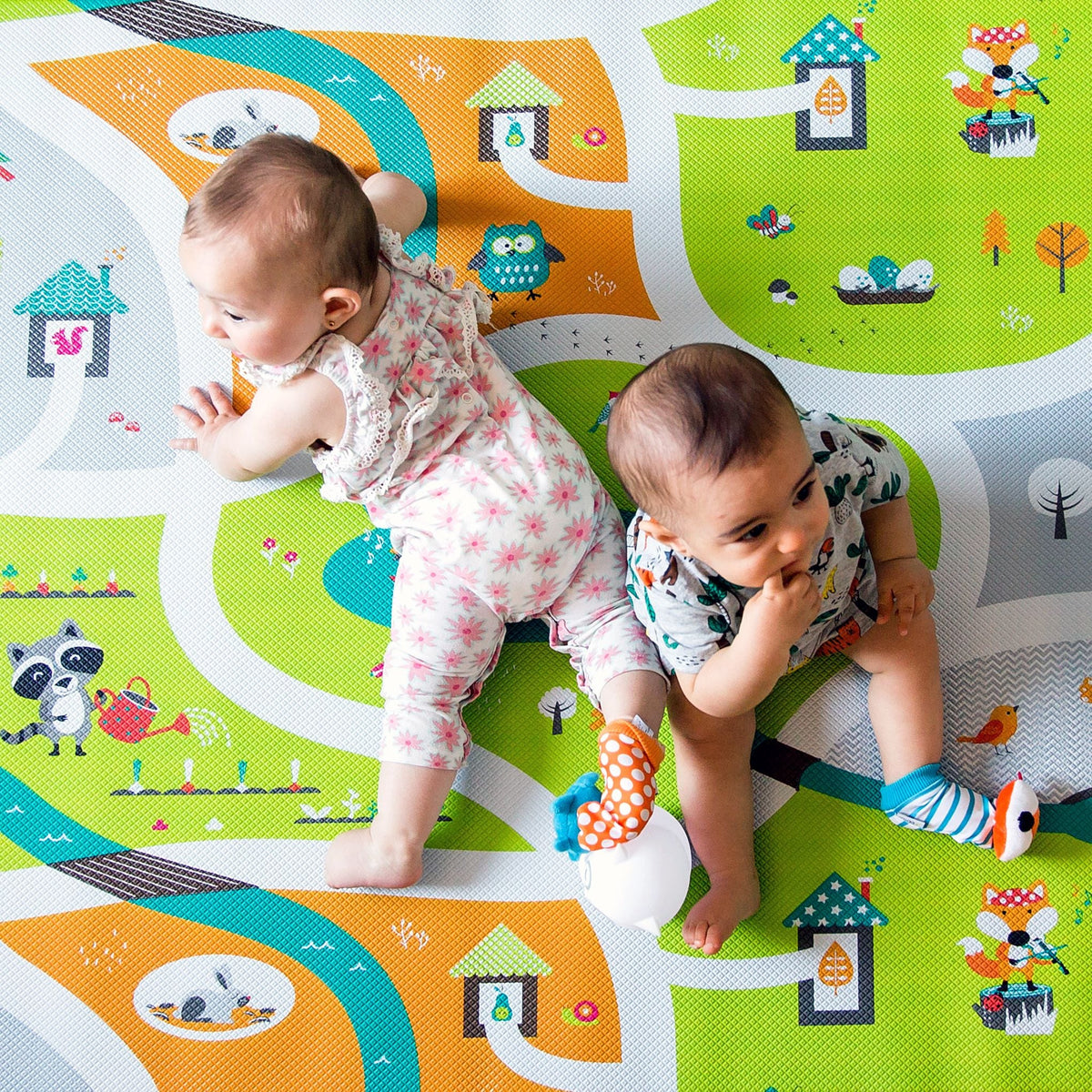 Mülti BPA-Free Water-Resistant Miles Playmat