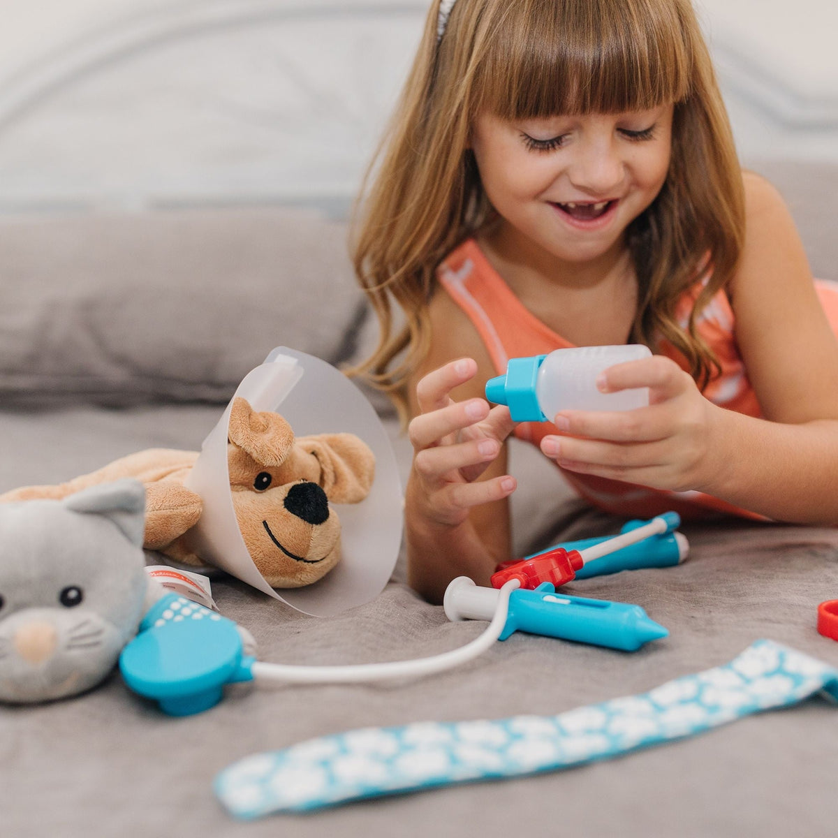 Veterinarian Playset for Ages 3+, 24-pc