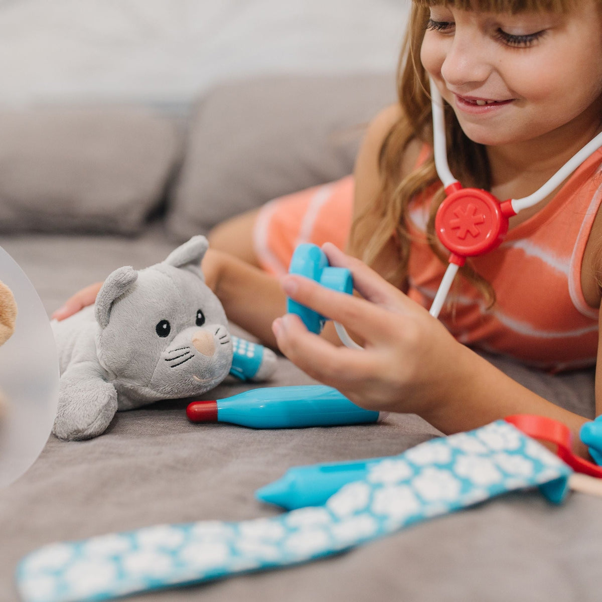 Veterinarian Playset for Ages 3+, 24-pc