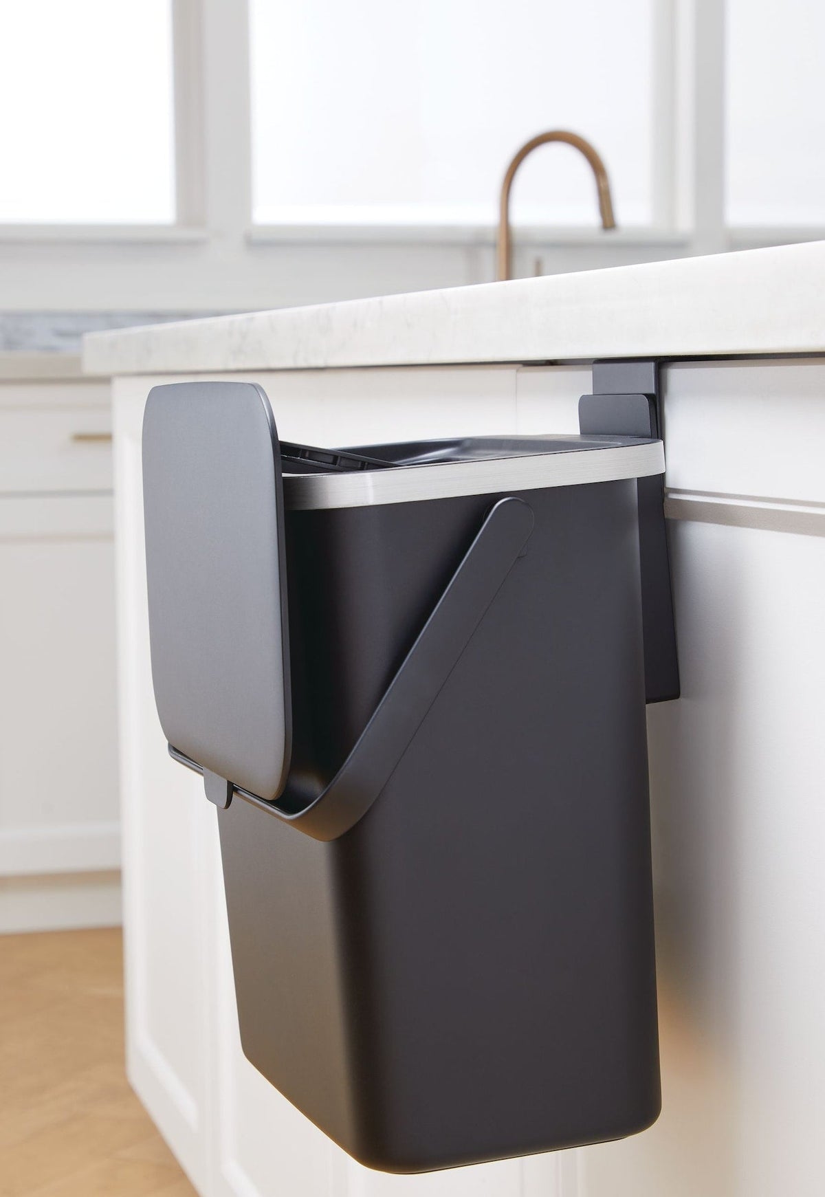 Type A Food Waste/Compost Caddy Bin, Black, 10-L
